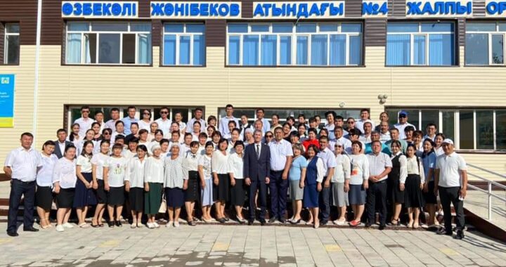 ҰСТАЗДАР, ӘРІПТЕСТЕР КӘСІБИ МЕРЕКЕЛЕРІҢІЗБЕН!!!