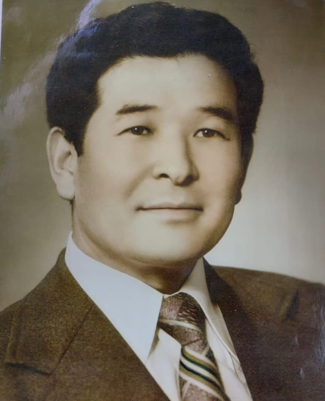 БІЗДЕР МАҚТАН ТҰТАМЫЗ!!!